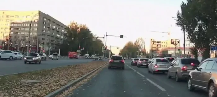 When red is fashionable - On red, Red light, Ulyanovsk, Auto, Driver, Soundless, Video