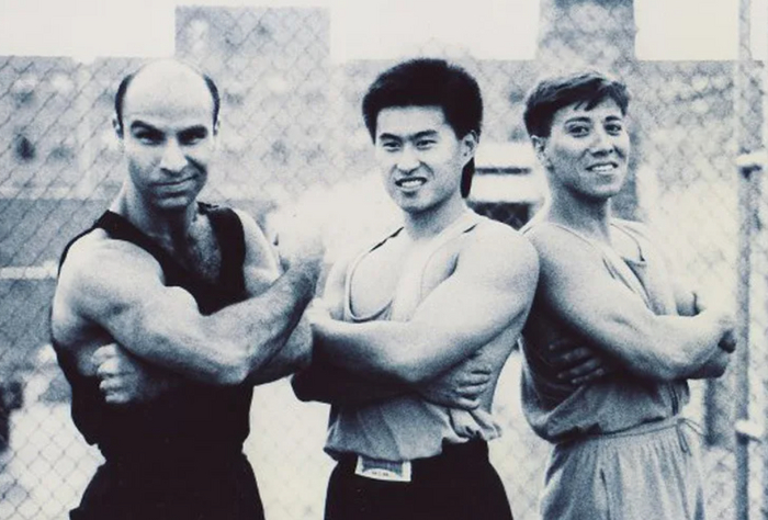   (),    (    ),   ( , , -, )