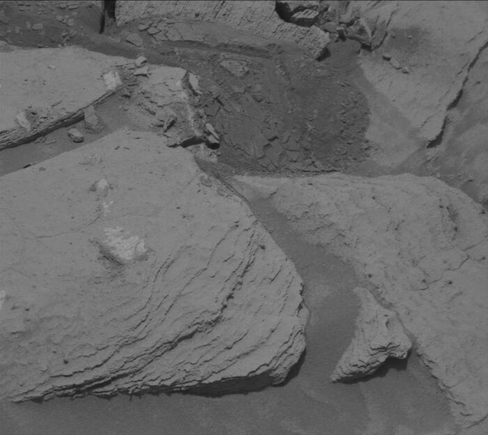 Sol 4329: Mast Camera (Mastcam)