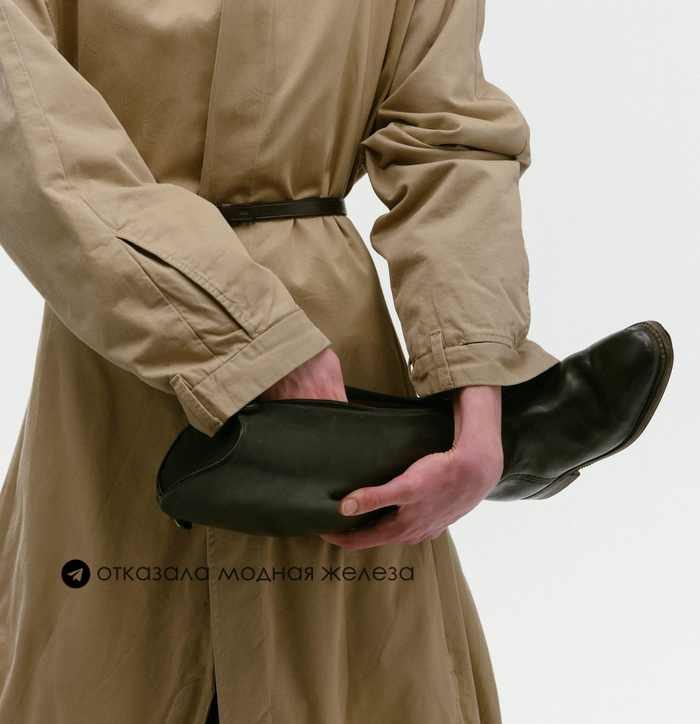 Клатч-сапог за 1600 долларов