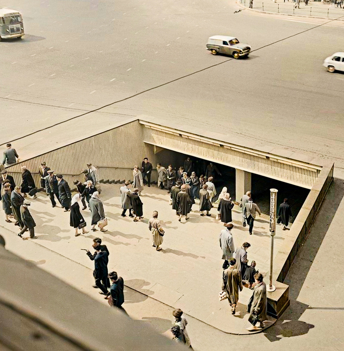 Подборка простых и потрясающих фотографий эпохи СССР. 20 раскрашенных фотографий, Часть XII Старое фото, Историческое фото, Фотография, Колоризация, СССР, Сделано в СССР, Детство в СССР, 60-е, 70-е, 80-е, 50-е, Длиннопост Подборка простых и потрясающих фотографий эпохи СССР. 20 раскрашенных фотографий, Часть XII Старое фото, Историческое фото, Фотография, Колоризация, СССР, Сделано в СССР, Детство в СССР, 60-е, 70-е, 80-е, 50-е, Длиннопост