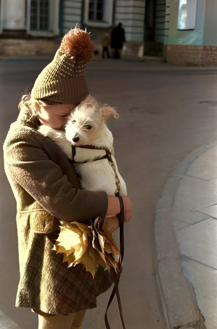 Подборка простых и потрясающих фотографий эпохи СССР. 20 раскрашенных фотографий, Часть XII Старое фото, Историческое фото, Фотография, Колоризация, СССР, Сделано в СССР, Детство в СССР, 60-е, 70-е, 80-е, 50-е, Длиннопост Подборка простых и потрясающих фотографий эпохи СССР. 20 раскрашенных фотографий, Часть XII Старое фото, Историческое фото, Фотография, Колоризация, СССР, Сделано в СССР, Детство в СССР, 60-е, 70-е, 80-е, 50-е, Длиннопост