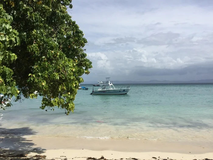 Peep pip - My, The photo, Island, A boat, Boat, Ocean, Longpost