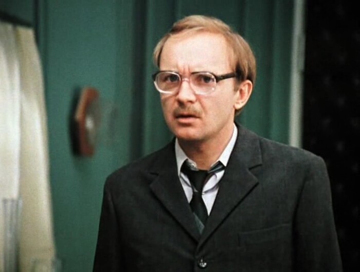 Кадр из фильма «Служебный роман»