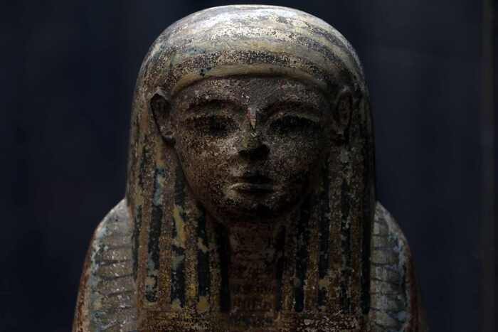 Бюст предка