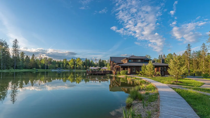  Cosmos Collection Izumrudny Les Hotel 5*          .