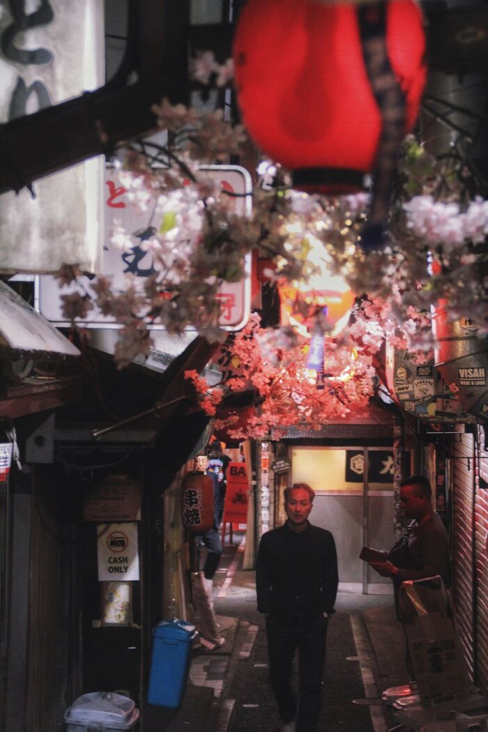        .     .       ,       .