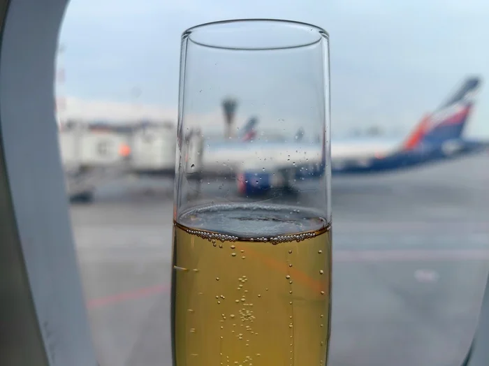 Cheers! Aeroflot seems to have fallen in love with me - My, Factory, Import substitution, Russian production, Production, Industry, Aviation, civil Aviation, Longpost