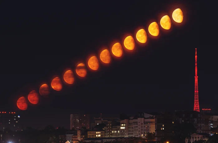 Восход Луны над Пермью июльской ночью - Моё, Луна, Фотография, Вечер, Лунная походка, Ночь