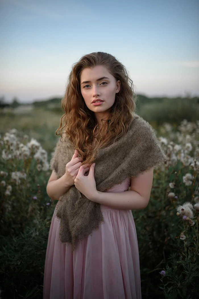 Wonderful! - Girls, The photo, Portrait, Sunset, Field, The dress, PHOTOSESSION, Nature, beauty, Longpost