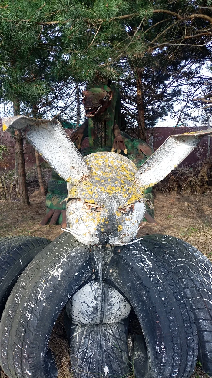 Fear and stubbornness in Belozersk - Stubbornness, Fear, Horror, Playground, Sculpture, Shapes, Longpost