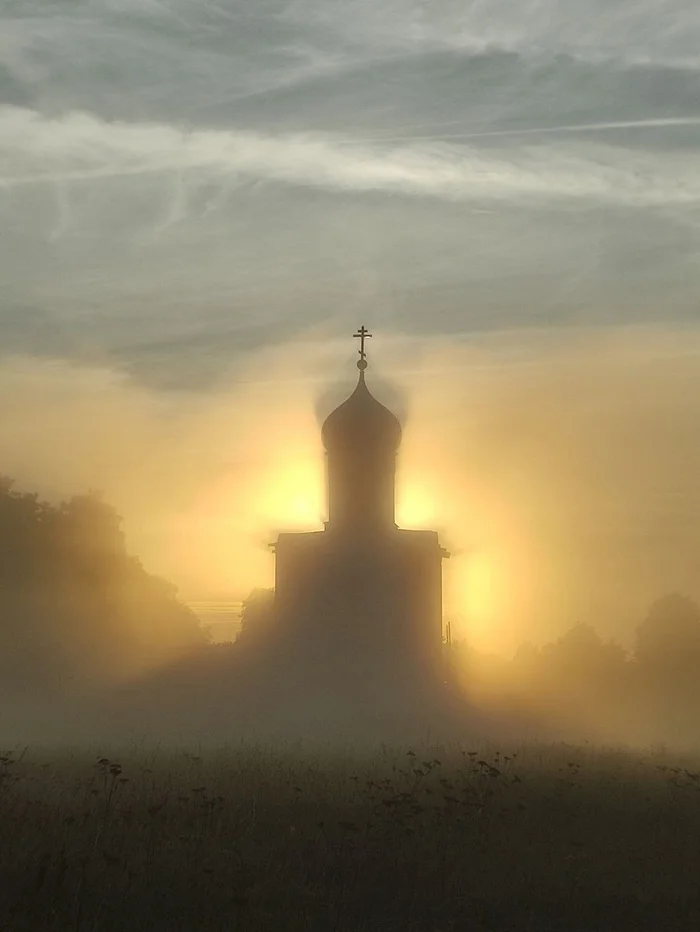 Summer - My, Church of the Intercession on the Nerl, Bogolyubovo, Travel across Russia, Temple, Vladimir city, dawn, Fog, Summer, Sunrise, sights