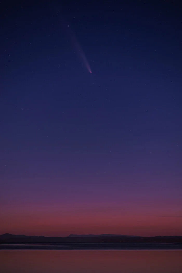 Comet, beautiful - My, Comet, Space, beauty, Sky, Vladivostok