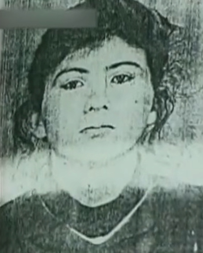    . .:     <!--noindex--><a href="https://pikabu.ru/story/manyak_na_sinem_zile_11920058?u=http%3A%2F%2FYouTube.com&t=YouTube.com&h=368a7b01eacdbf0e5b44f1804a2b675f69d9a938" title="http://YouTube.com" target="_blank" rel="nofollow noopener">YouTube.com</a><!--/noindex-->