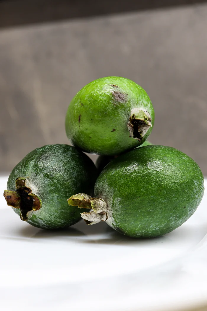 Photo project Let's take a closer look post #111. Feijoa - My, Bloom, Macro photography, Nature, The photo, Plants, The nature of Russia, Berries, Feijoa, Longpost