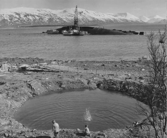 Sunken Battleship - History (science), Fleet, Ship, The Second World War