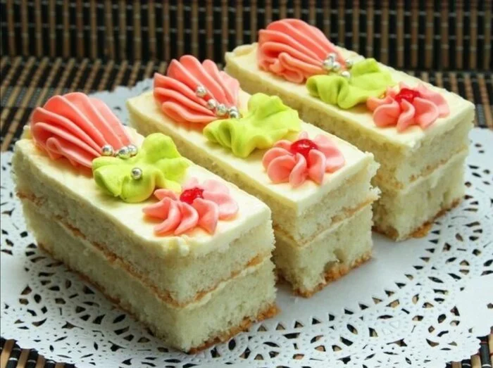 Cakes from childhood! Has anyone tried them? - Cake, Childhood, Made in USSR, Childhood memories, Longpost