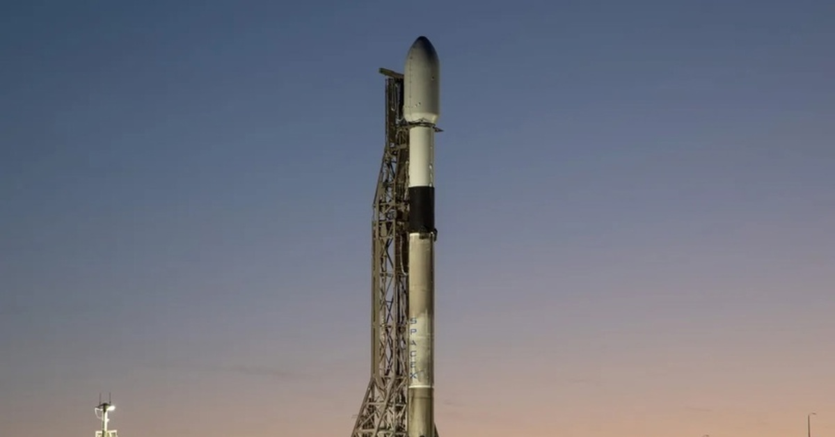 Ракета носитель spacex. Ракета Falcon 9. Ракета-носитель SPACEX Falcon 9. SPACEX falcon9 Maxar 1. SPACEX Falcon 9 фото.