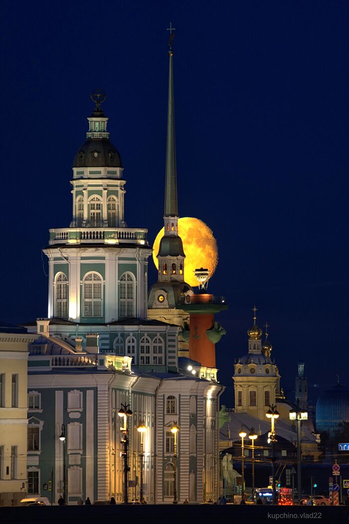 "Такая разная Луна"... октябрь