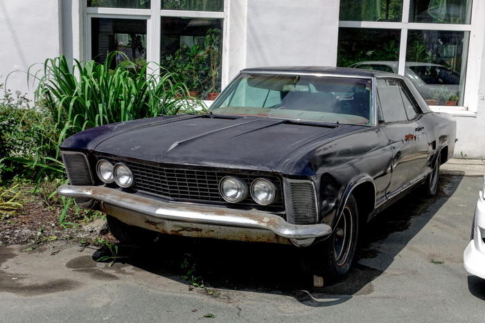 Buick Riviera (<a href="https://pikabu.ru/story/vladivostok_istorikotekhnicheskiy_muzey_avtomotostarinyi_11932359?u=https%3A%2F%2Fcommons.wikimedia.org%2Fwiki%2FFile%3AVladivostok._The_historian-mechanic_museum_Automotoantiquity_%28%25C2%25ABAutomotostarina%25C2%25BB%29_DSC01291_2200.jpg&t=%D0%BF%D0%BE%D0%BB%D0%BD%D0%BE%D1%80%D0%B0%D0%B7%D0%BC%D0%B5%D1%80&h=744a04be743dfdbab63d0ee44dd897f9607cf9e0" title="https://commons.wikimedia.org/wiki/File:Vladivostok._The_historian-mechanic_museum_Automotoantiquity..." target="_blank" rel="nofollow noopener">полноразмер</a>)