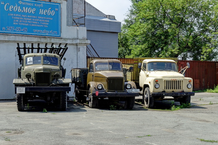 БМ-13НМ (2Б7), ГАЗ-51 и ГАЗ-53 (<a href="https://pikabu.ru/story/vladivostok_istorikotekhnicheskiy_muzey_avtomotostarinyi_11932359?u=https%3A%2F%2Fcommons.wikimedia.org%2Fwiki%2FFile%3AVladivostok._The_historian-mechanic_museum_Automotoantiquity_%28%25C2%25ABAutomotostarina%25C2%25BB%29._BM-13%2C_GAZ-51_and_GAZ-53_P8090758_2200.jpg&t=%D0%BF%D0%BE%D0%BB%D0%BD%D0%BE%D1%80%D0%B0%D0%B7%D0%BC%D0%B5%D1%80&h=a984c1d83fab836c5b288d913307a9f3905a291c" title="https://commons.wikimedia.org/wiki/File:Vladivostok._The_historian-mechanic_museum_Automotoantiquity..." target="_blank" rel="nofollow noopener">полноразмер</a>)