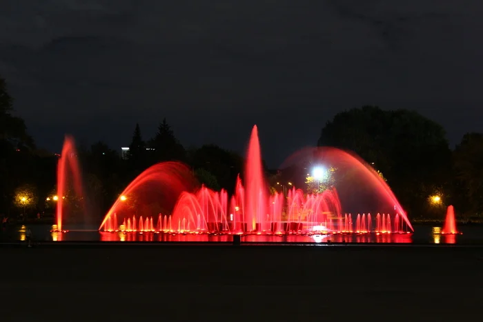 Such a different fountain - My, Survey, The photo, Fountain, Water, Longpost