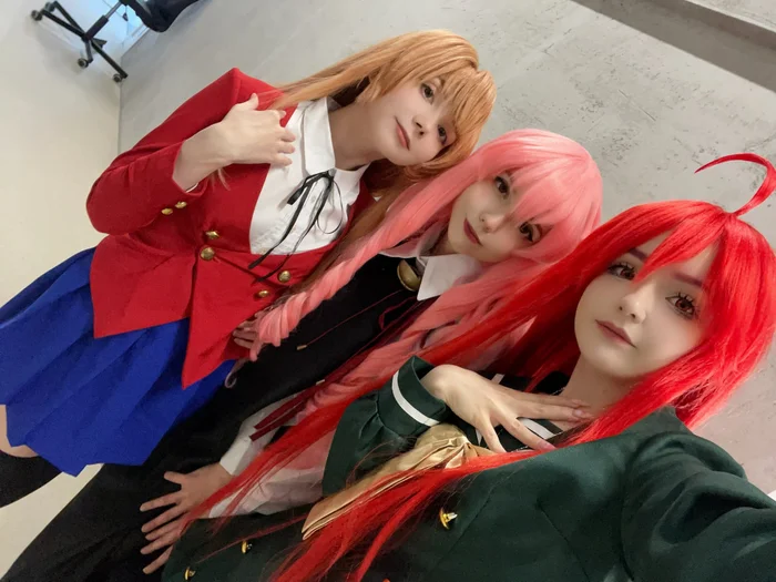 Collect them all! - My, Cosplayers, Cosplay, Girls, Anime, The photo, Toradora, Zero no tsukaima, Shakugan no shana, Aisaka taiga, Louise Francoise Le Blanc de La Valliere, Shana, Vertical video, Video, Longpost
