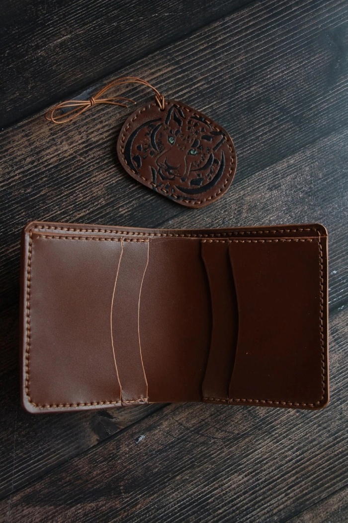 С двух сторон