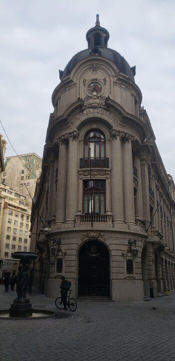 Walking in the city center. Santiago Chile - My, South America, A bike, Travels, Bike trip, Solo travel, Chile, Santiago, Bike ride, Andes, Cyclist, Town, Longpost