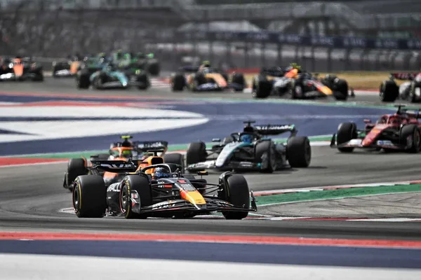 Formula 1 in Texas - daily changes of leaders, a winning result for Ferrari and refereeing decisions in the battle of favorites. Review of the US Grand Prix - Race, Formula 1, Автоспорт, World championship, Austin, Texas, USA, Charles Leclerc, Carlos Sainz, Max Verstappen, George Russell, Lando Norris, Referee, Mercedes, Ferrari, Red bull, Mclaren, Lewis Hamilton, Alpine, Longpost