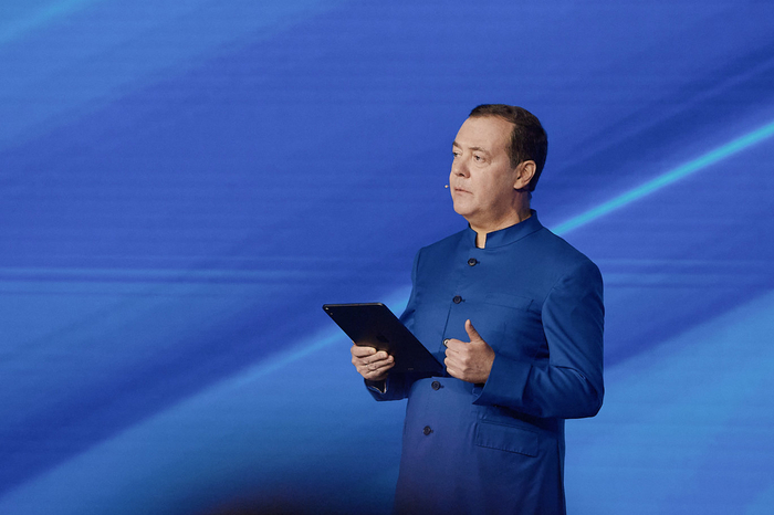 ������� ����������� �������� ����� � ���� ����.