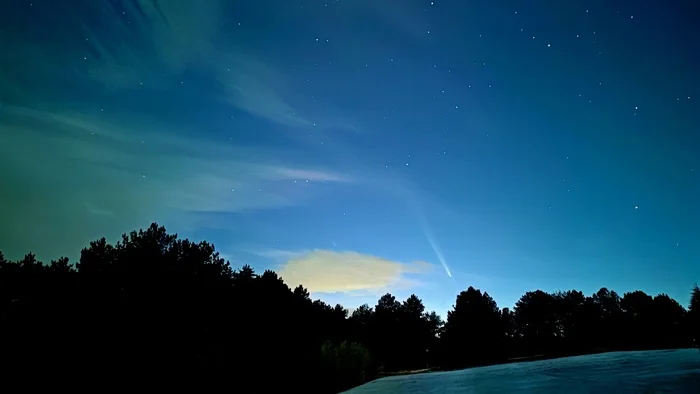 Touched Eternity: Comet C/2023 A3 from the Roof of Synthesis - Space, Astronomy, Starry sky, Synthesis, Comet