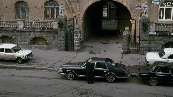 кадр из фильма "Брат"