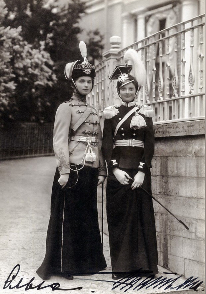 ������� ������ ����� � ������� ���������� � �������� �������� ������� ��������� ���������� � ��������� ������, 1910 ��� (��� ���������� � ������ ��������������� ����������� �������). ��������: <!--noindex--><a href="https://pikabu.ru/story/dva_imperatora_i_mnogo_mundirov_11937909?u=https%3A%2F%2Fm.vk.com%2Fwall-72719206_56449&t=https%3A%2F%2Fm.vk.com%2Fwall-72719206_56449&h=1859e235759e16249225ee20368837b70383766c" title="https://m.vk.com/wall-72719206_56449" target="_blank" rel="nofollow noopener">https://m.vk.com/wall-72719206_56449</a><!--/noindex-->