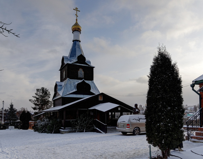 Церковь Николая Чудотворца (<a href="https://pikabu.ru/story/eletskiy_znamenskiy_monastyir_11939499?u=https%3A%2F%2Fcommons.wikimedia.org%2Fwiki%2FFile%3AYelets._Znamensky_Monastery._Saint_Nicholas_Church_P1040951_2590.jpg&t=%D0%BF%D0%BE%D0%BB%D0%BD%D0%BE%D1%80%D0%B0%D0%B7%D0%BC%D0%B5%D1%80&h=7be75e11cf7b204628a897aa92a0b5160e7f7a7d" title="https://commons.wikimedia.org/wiki/File:Yelets._Znamensky_Monastery._Saint_Nicholas_Church_P1040951_..." target="_blank" rel="nofollow noopener">полноразмер</a>)