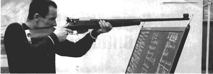 ������� ��������� �� ���������� � �������� � ��������� E10 Ross, �������������� ��� ������ 7,62. 