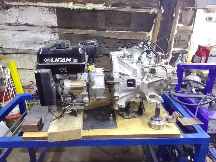 Итоговый результат, соосно, даже почти не бьет.