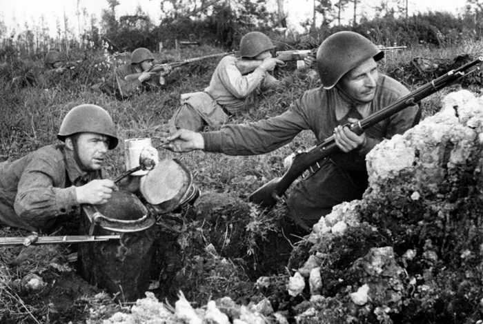 Field kitchen of the Red Army and Wehrmacht. What did the soldiers of both armies eat? - My, История России, The Second World War, The Great Patriotic War, History of the Second World War, Military history, The soldiers, Kitchen, Field kitchen, Historical photo, Longpost