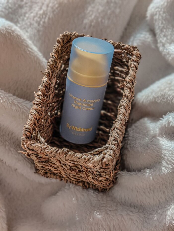 Ночной крем с бакучиолом и ретинолом by Wishtrend Vitamin A-mazing Bakuchiol Night Cream, 30 мл