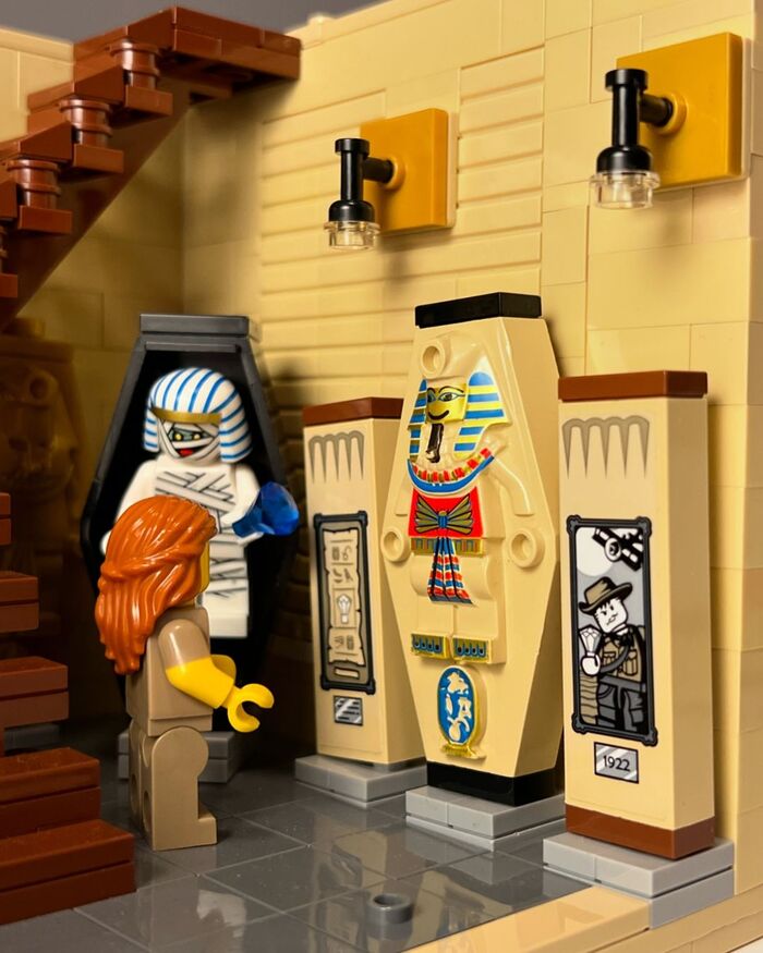 Показать тебе моего Анубиса?