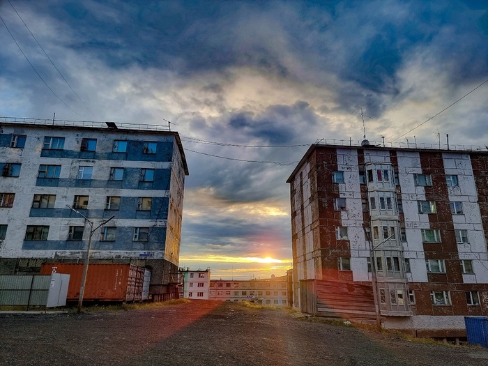 Тикси. Фото: <a href="https://pikabu.ru/story/kak_vyizhit_v_tiksi_11940523?u=https%3A%2F%2Fvk.com%2Fid544343831&t=%D0%9F%D0%B0%D0%B2%D0%B5%D0%BB%20%D0%98%D0%B2%D0%B0%D0%BD%D1%87%D0%B5%D0%BD%D0%BA%D0%BE%20%2F%20%D0%92%D0%9A%D0%BE%D0%BD%D1%82%D0%B0%D0%BA%D1%82%D0%B5&h=197dde2c596f0ecb571eadc8573541f610ebc5d0" title="https://vk.com/id544343831" target="_blank" rel="nofollow noopener">Павел Иванченко / ВКонтакте</a>