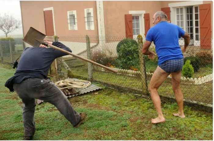 A gazebo on a plot of land led two neighbors to feud and court - My, Negative, Court, Troubled neighbors, SNT, Private house, Alcove, Garden plot, Gardening