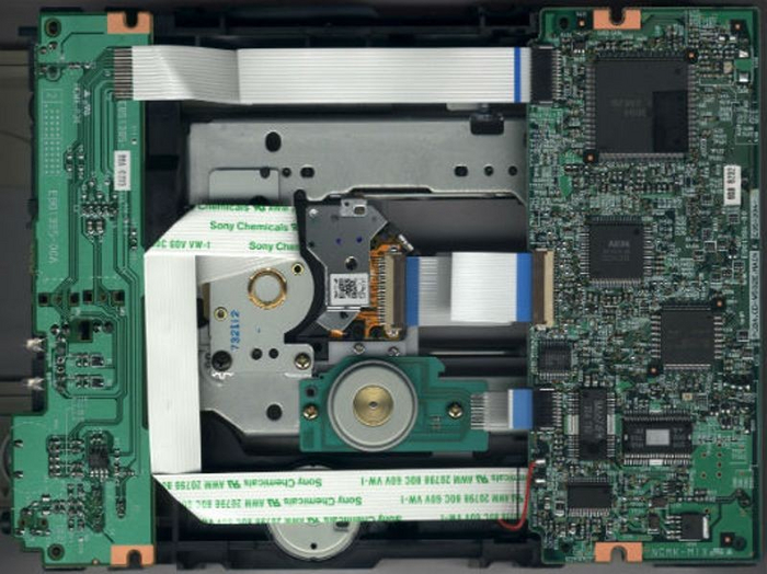 CD-рекордер TEAC с чипсетом Sanyo