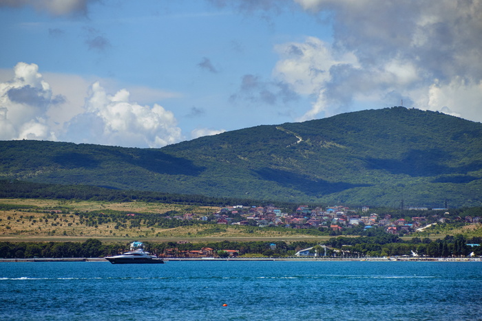 <a href="https://pikabu.ru/story/gelendzhik_11944128?u=https%3A%2F%2Fcommons.wikimedia.org%2Fwiki%2FFile%3AGelendzhik_P6111571_2200.jpg&t=%D0%BF%D0%BE%D0%BB%D0%BD%D0%BE%D1%80%D0%B0%D0%B7%D0%BC%D0%B5%D1%80&h=5f43d83dbf50eb8e9a0bacf615fbcacb613ef3da" title="https://commons.wikimedia.org/wiki/File:Gelendzhik_P6111571_2200.jpg" target="_blank" rel="nofollow noopener">полноразмер</a>