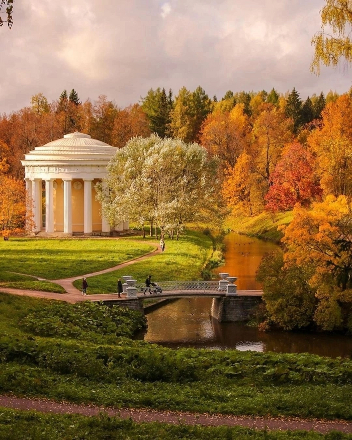 Павловский парк, Санкт-Петербург