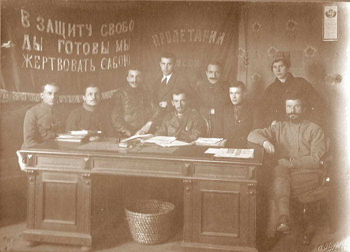  -   .  1917  . " ...    " .