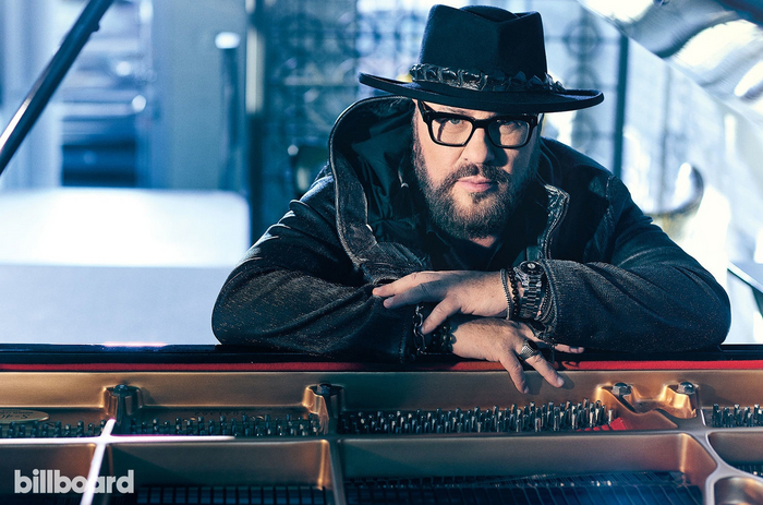 71    (. Desmond Child) , , ,  , Kiss, Joan Jett, Bon Jovi, Aerosmith, ,  ()