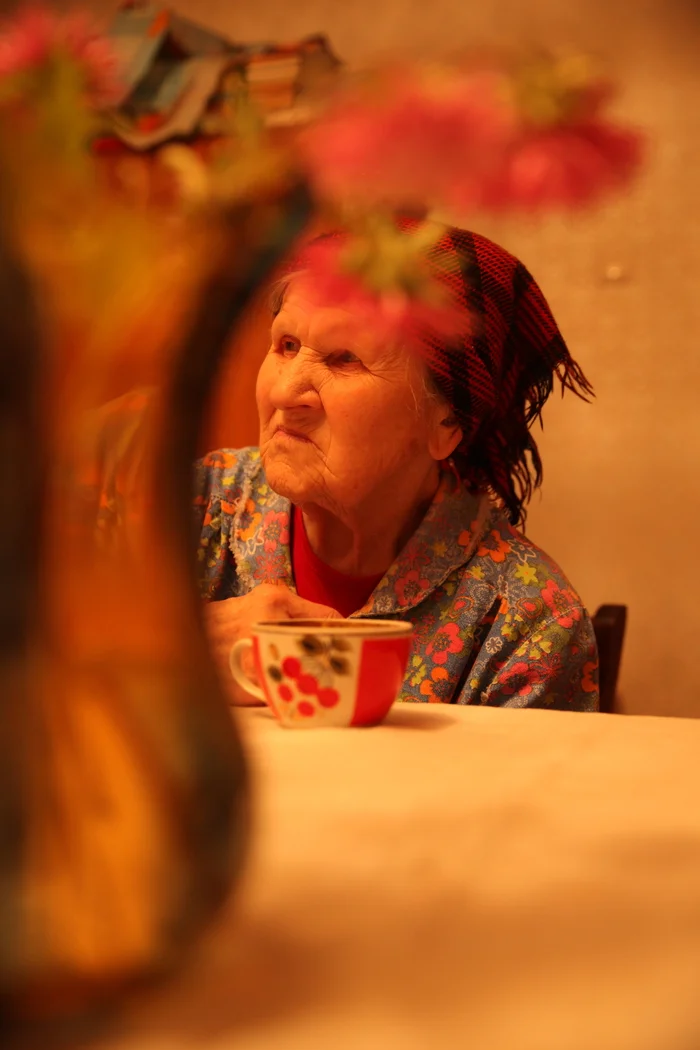 Grandma, tea party and men - My, Grandmother, Life stories, Village, Joke, Humor, Women, Men, Leningrad region, Movies, Movie heroes, Suddenly, Longpost