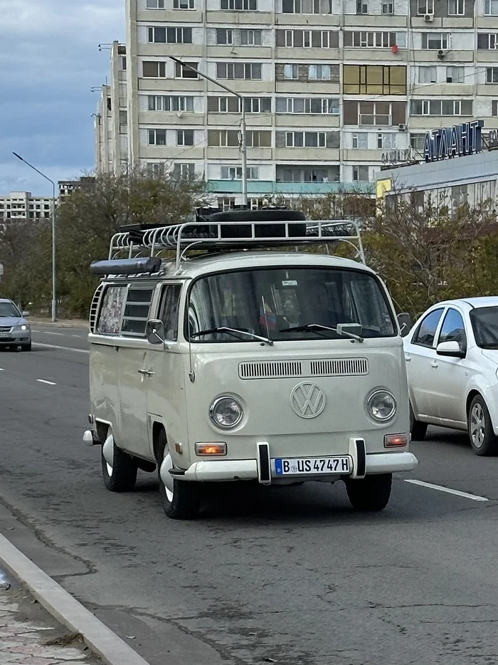 VW BUS - My, Volkswagen, Aktau