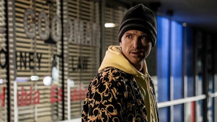 Деда заставили рэперские шмотки носить, над своими дедушками лучше глумитесь..